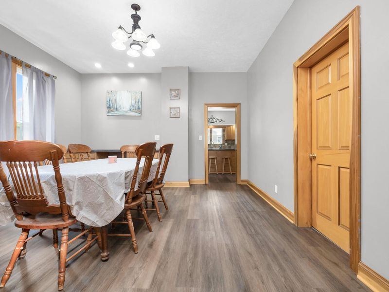 325 S Detroit Street, Bellefontaine, OH 43311 Photo 9