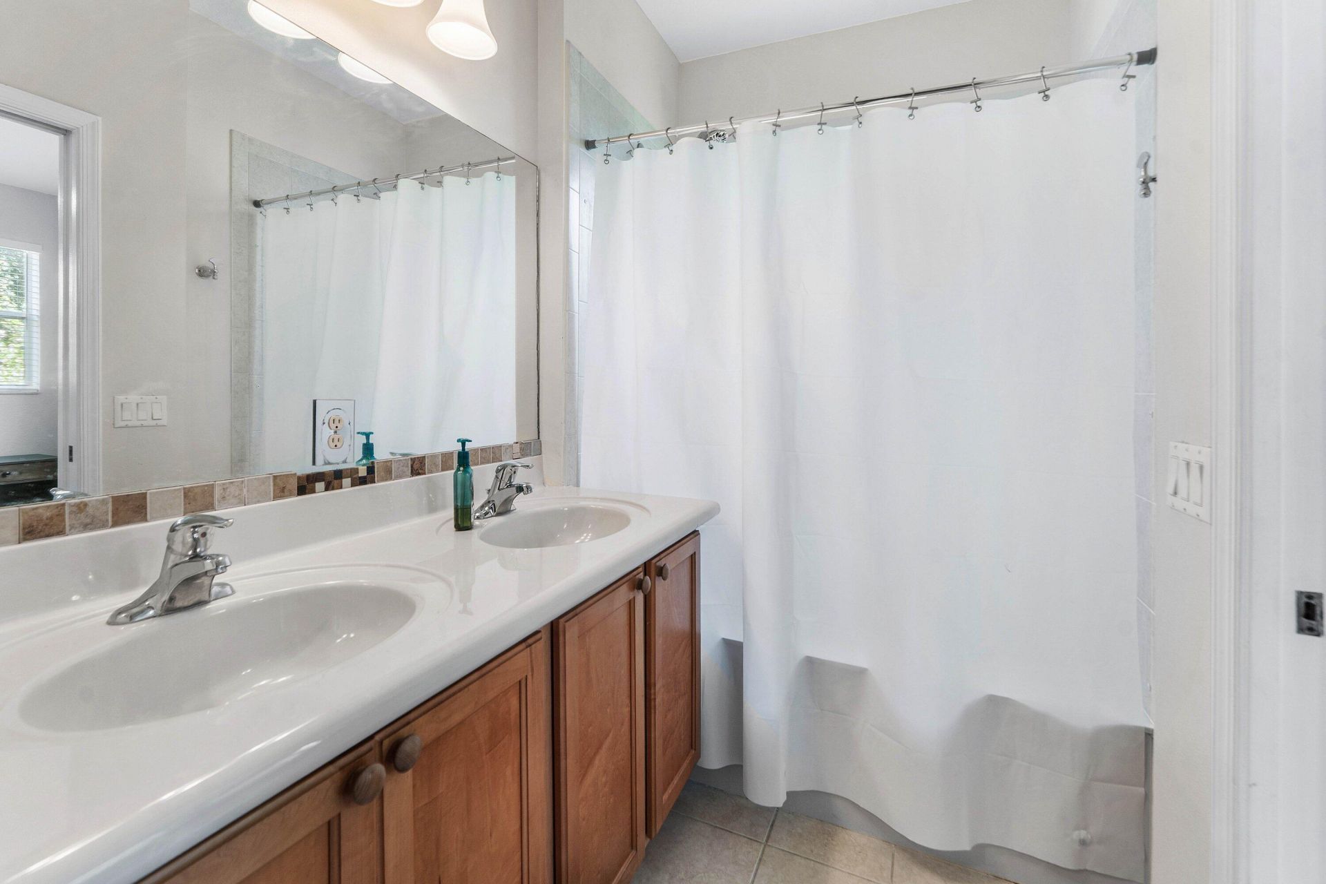 1808 Sonrisa Street, Riviera Beach, FL 33404 Photo