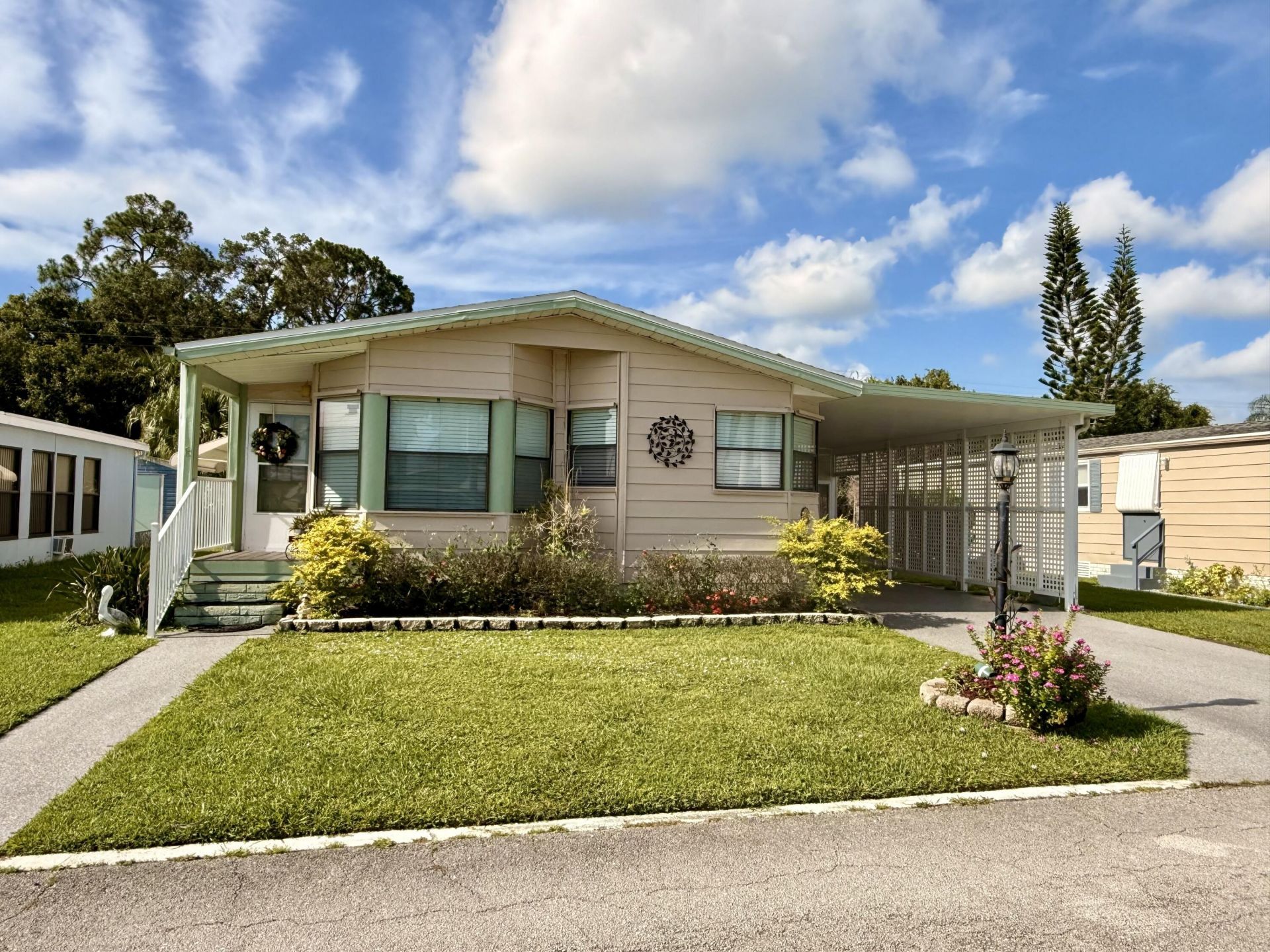 8581 Florence Drive, Port Saint Lucie, FL 34952 Photo
