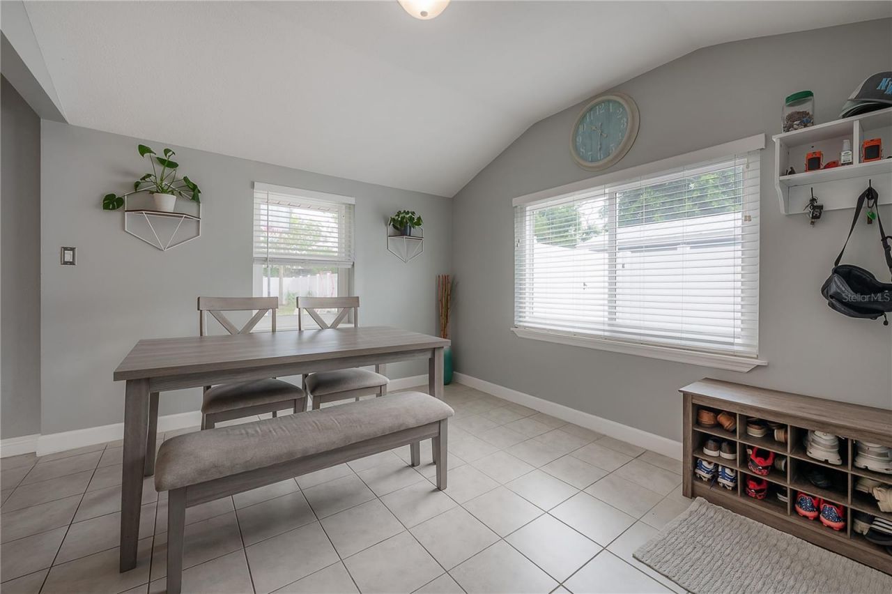 5937 13th Avenue N, Saint Petersburg, FL 33710 Photo