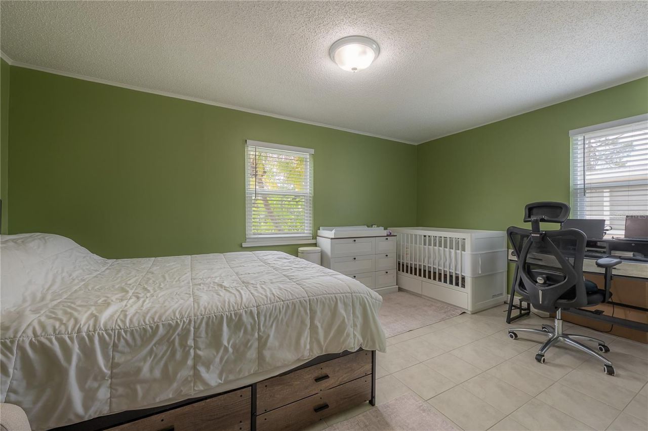 5937 13th Avenue N, Saint Petersburg, FL 33710 Photo