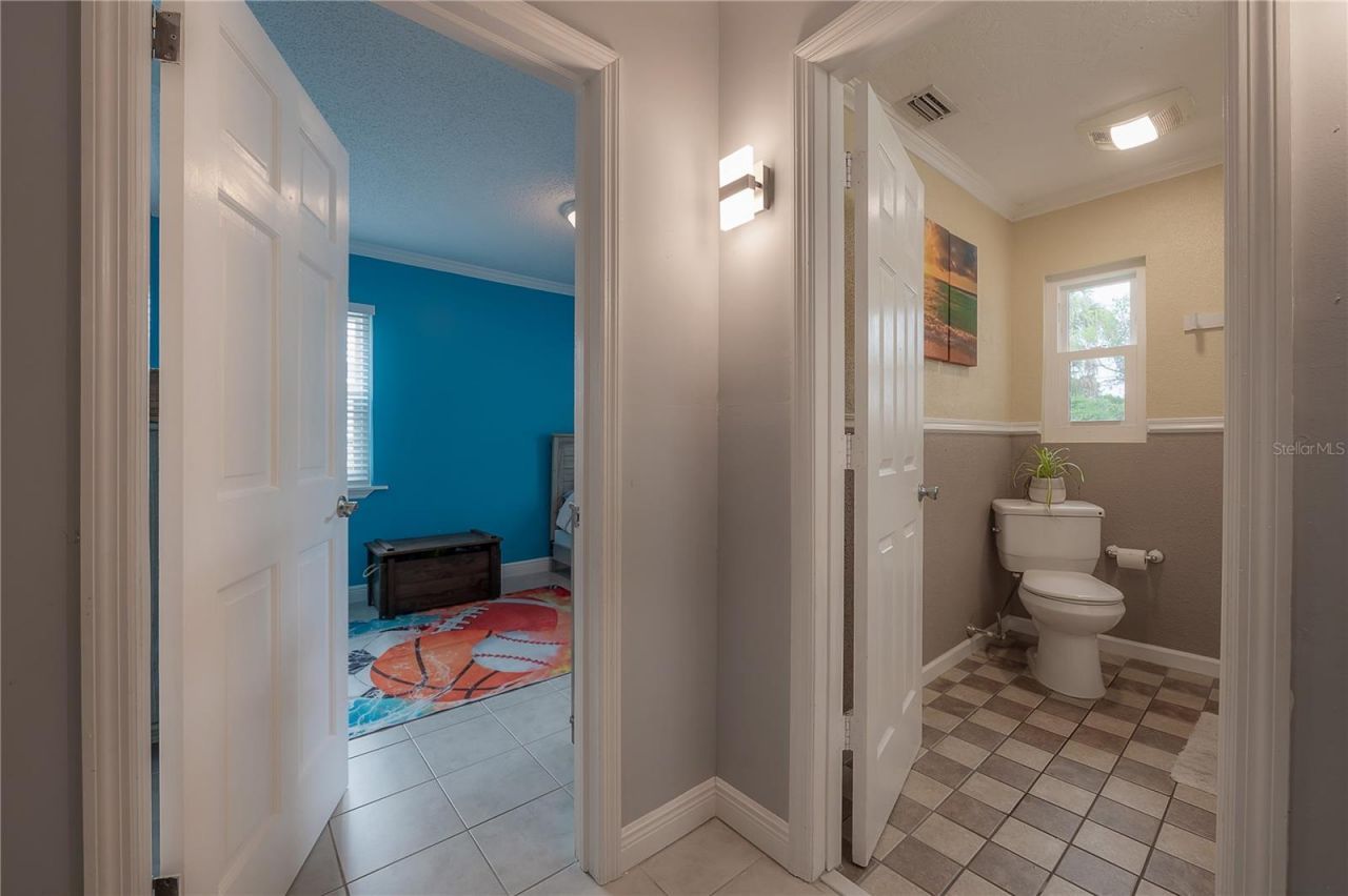 5937 13th Avenue N, Saint Petersburg, FL 33710 Photo