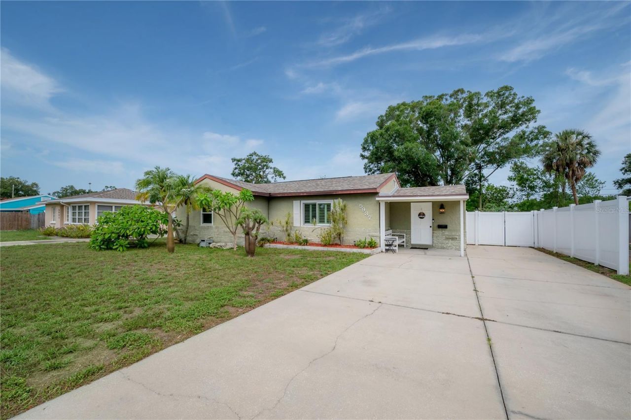 5937 13th Avenue N, Saint Petersburg, FL 33710 Photo