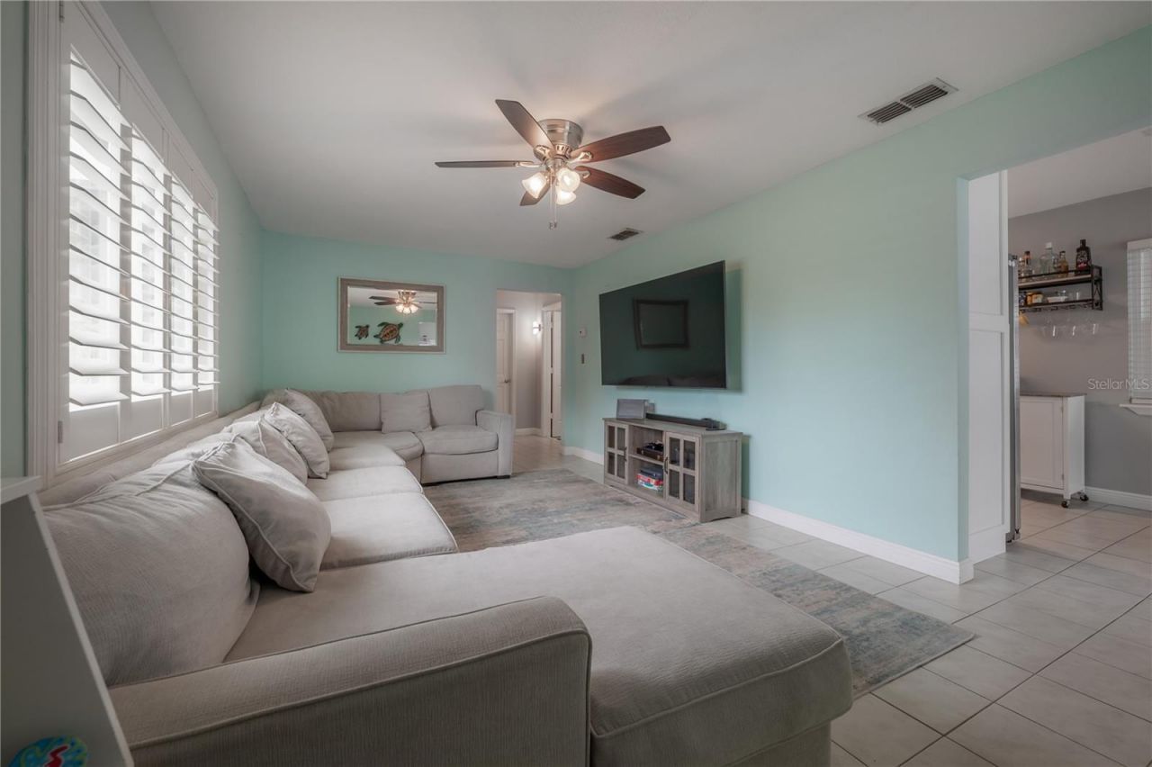 5937 13th Avenue N, Saint Petersburg, FL 33710 Photo
