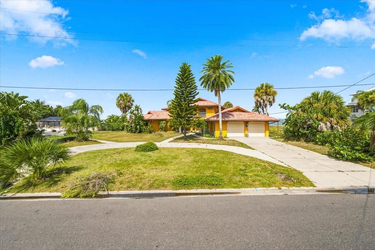 111 Shore Drive, Dunedin, FL 34698 Photo