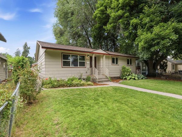 704 S Ralph St, Spokane, WA 99202
