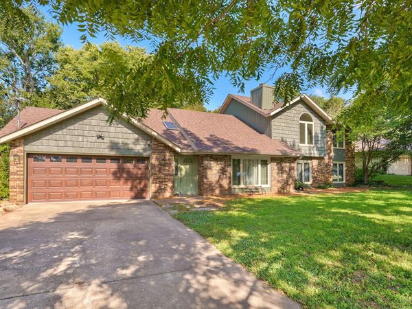 5927 S Kimbrough Avenue , Springfield, MO 65810