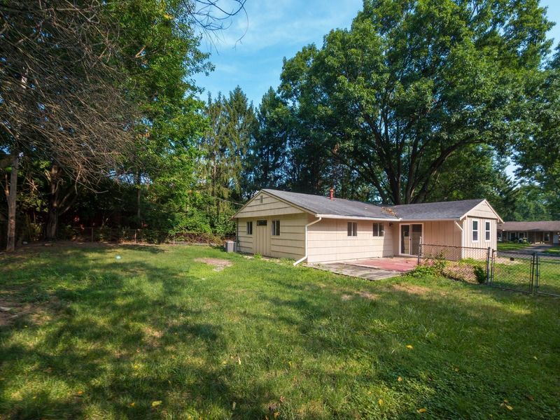 769 Harley Drive , Columbus, OH 43202 Photo 16