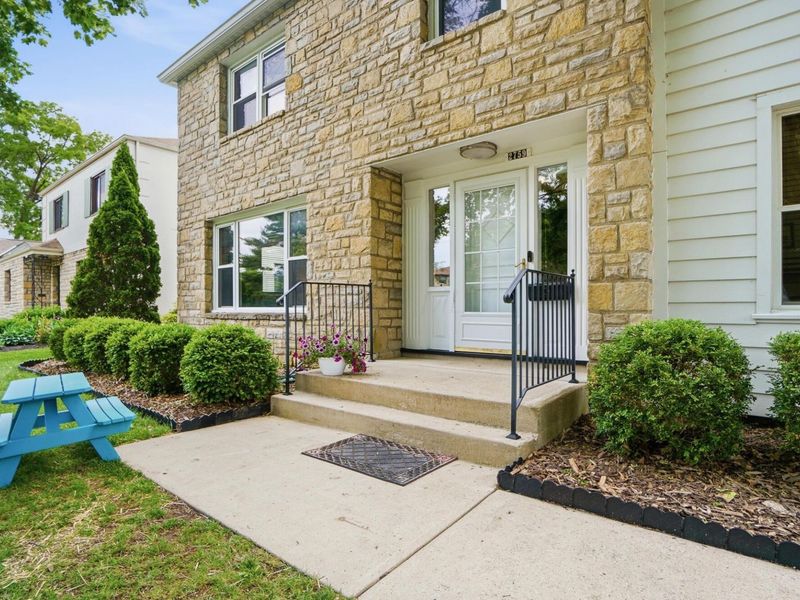 2759 Plymouth Avenue , Bexley, OH 43209 Photo 3