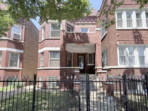 4818 W Jackson Boulevard , Chicago, IL 60644