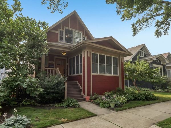 824 S Taylor Avenue , Oak Park, IL 60304