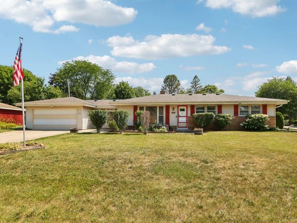 5665 W Range Ave, Brown Deer, WI 53223