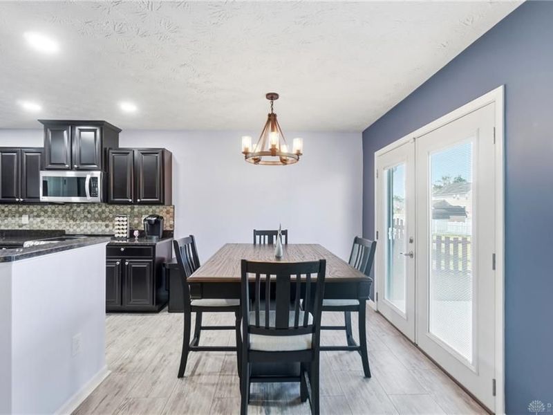 7101 Bluestream Drive, Tipp City, OH 45371 Photo 15