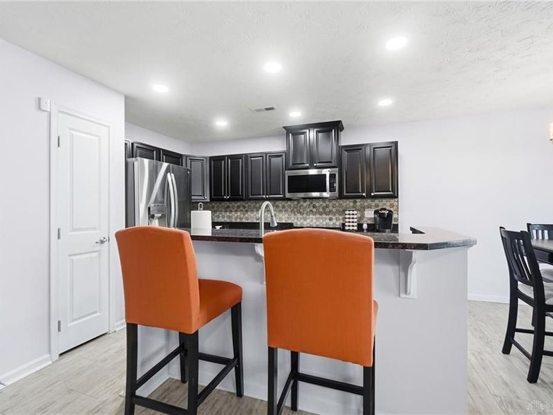 7101 Bluestream Drive, Tipp City, OH 45371 Photo 17