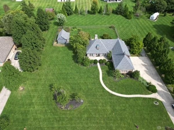 1574 Vicki Lane, Turtlecreek Twp, OH 45036