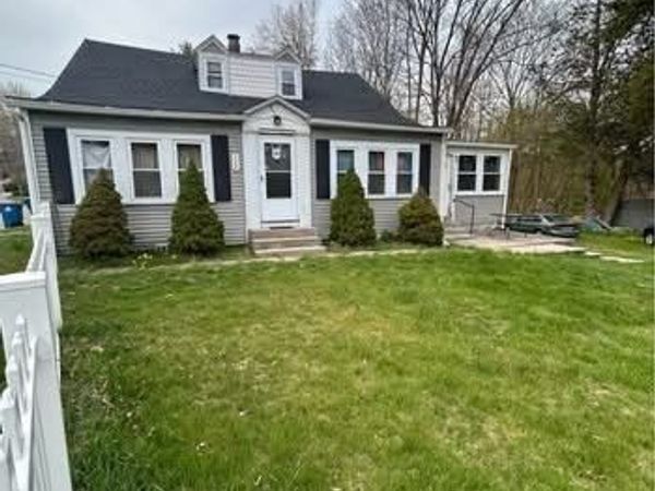 733 Pleasant St, Unit 1, Leicester, MA 01524