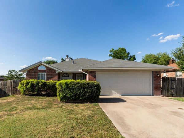 903 Whirlaway DR , Copperas Cove, TX 76522
