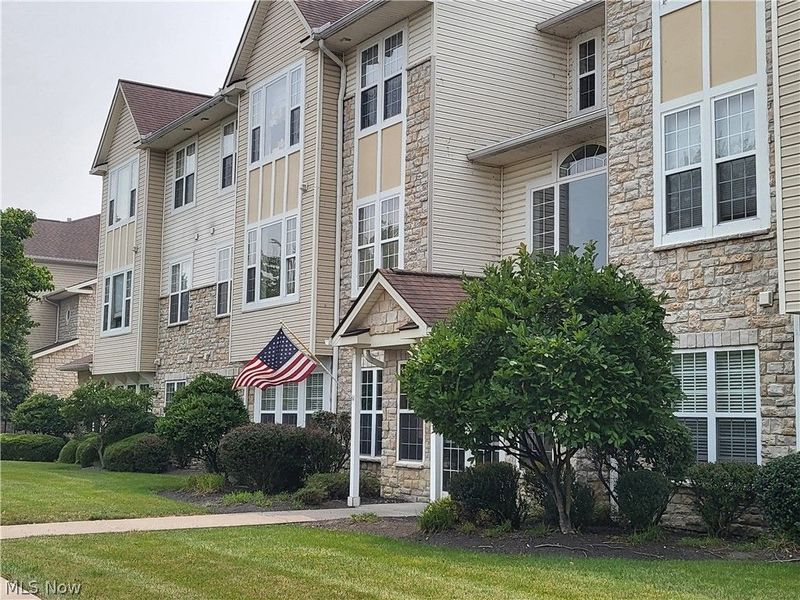 3656 Morningside Way, Unit 103, Lorain, OH 44053 Photo 2