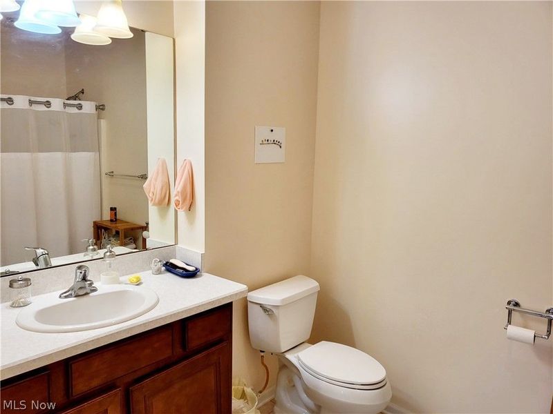 3656 Morningside Way, Unit 103, Lorain, OH 44053 Photo 24