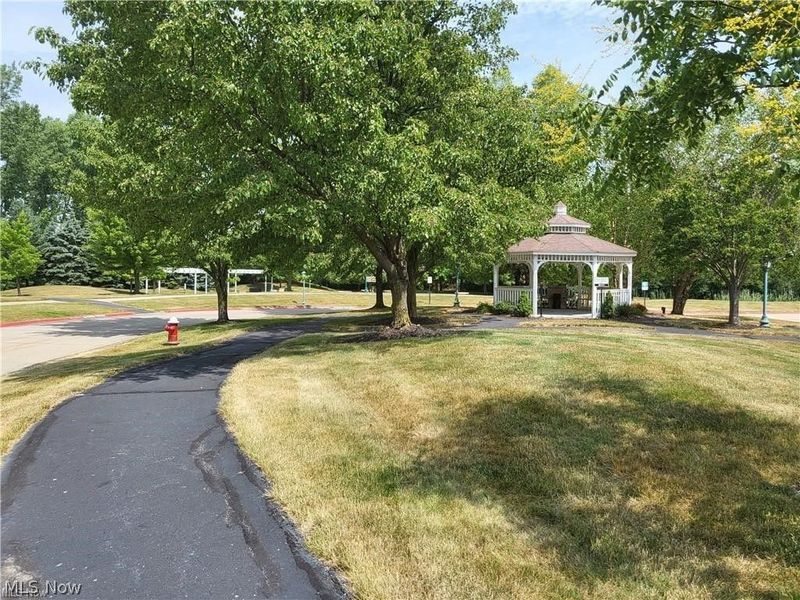 3656 Morningside Way, Unit 103, Lorain, OH 44053 Photo 30