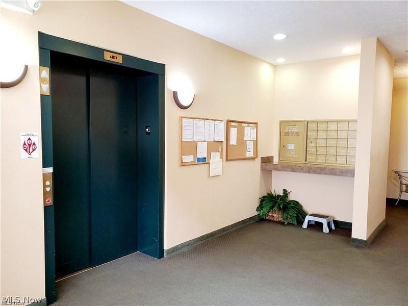 3656 Morningside Way, Unit 103, Lorain, OH 44053 Photo 8