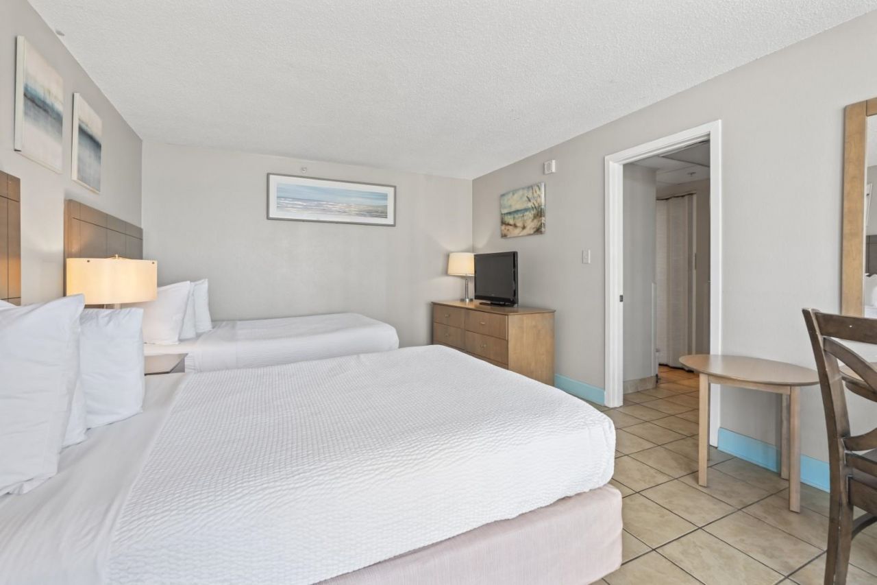 1501 S Ocean Blvd. Photo 16