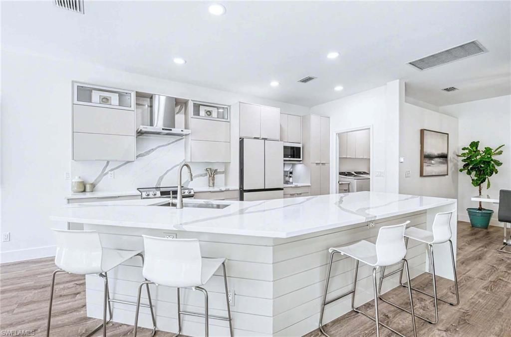 8324 Laurel Lakes Blvd, Naples, FL 34119 Photo