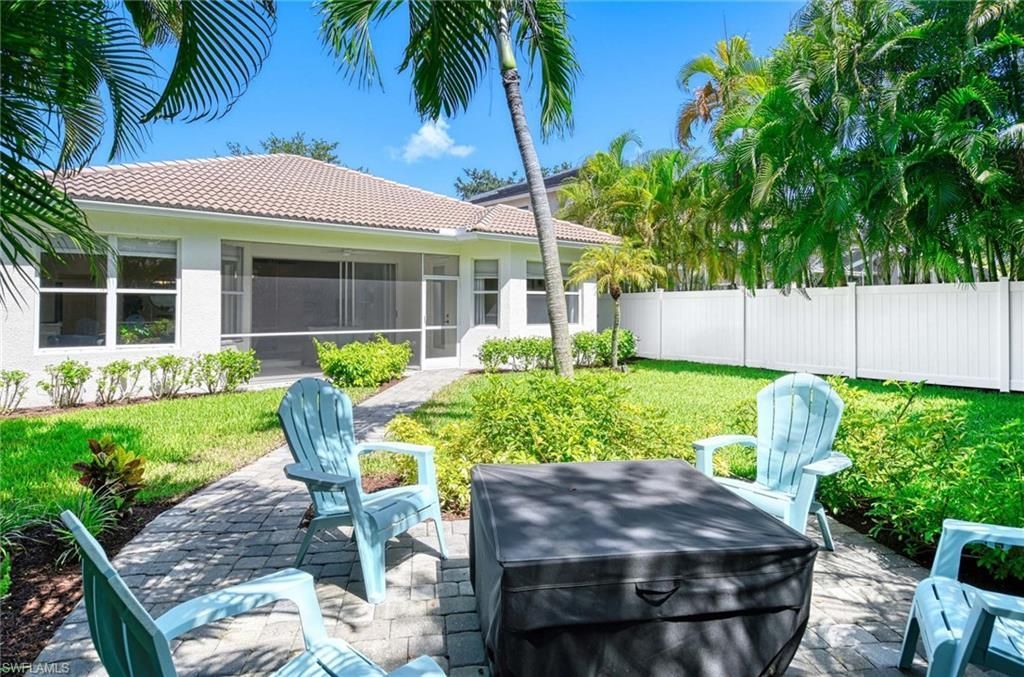 8324 Laurel Lakes Blvd, Naples, FL 34119 Photo