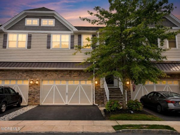 56 Eckert Drive, Unit 4204, Lincroft, NJ 07738