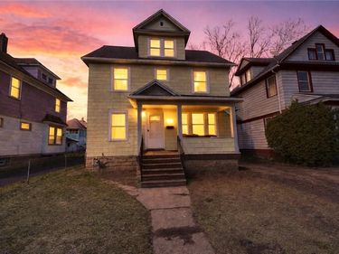 160 Sawyer Street , Rochester, NY 14619