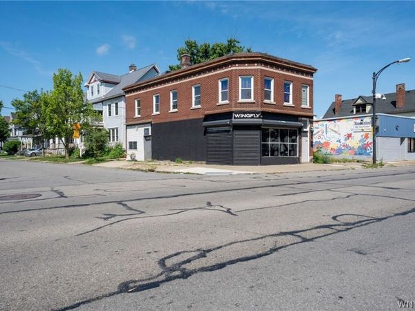 894 Tonawanda Street , Buffalo, NY 14207
