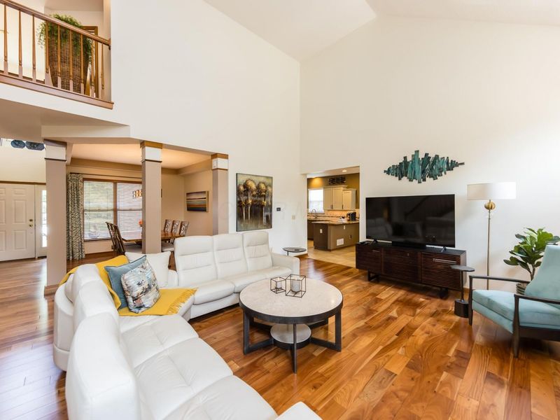 809 Aldengate Drive, Galloway, OH 43119 Photo 10