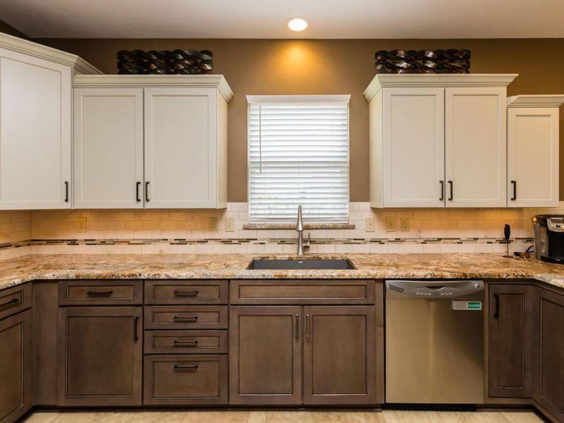 809 Aldengate Drive, Galloway, OH 43119 Photo 17