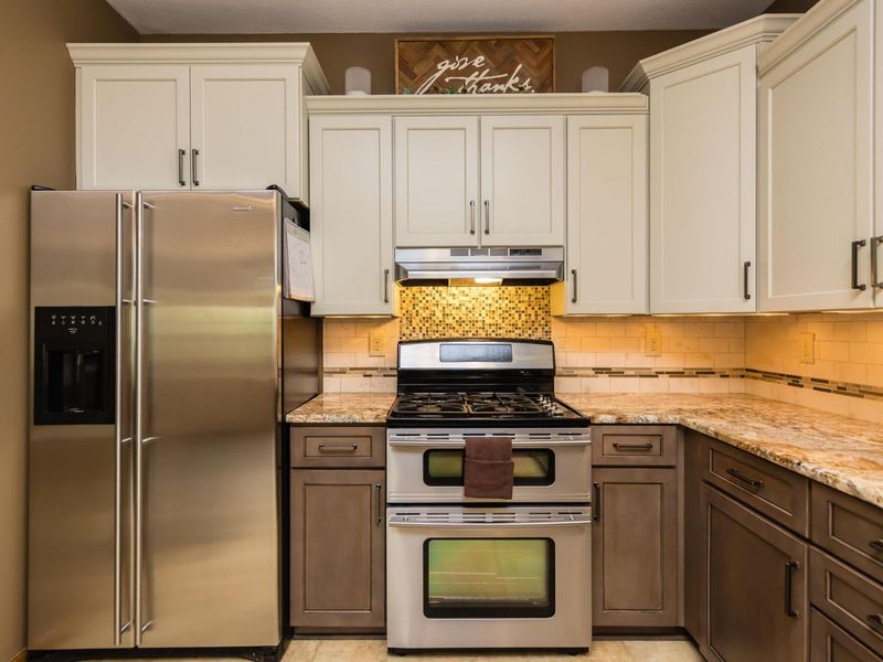 809 Aldengate Drive, Galloway, OH 43119 Photo 18