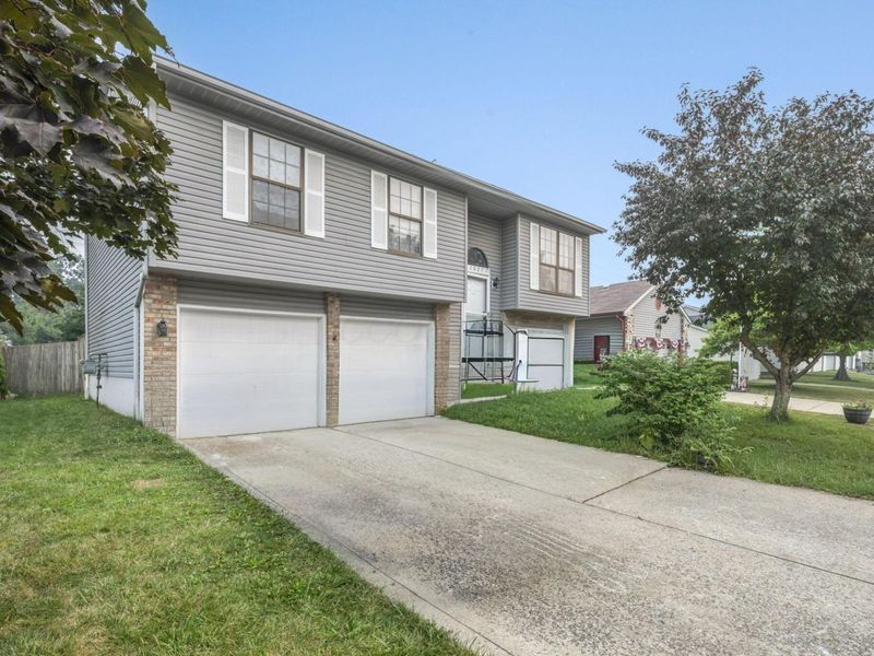 1027 Cypress Ridge Place, Columbus, OH 43228 Photo 4