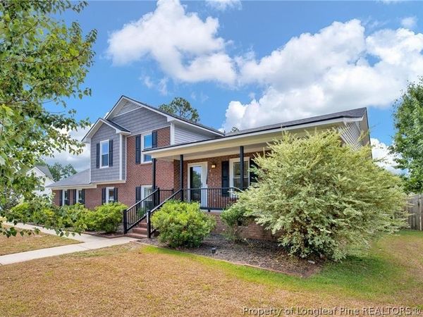 6213 Streeter Drive, Hope Mills, NC 28348