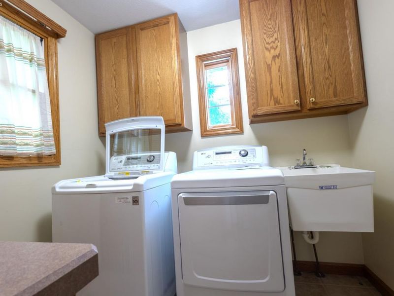 303 Canterbury Drive, Huron, OH 44839 Photo 19