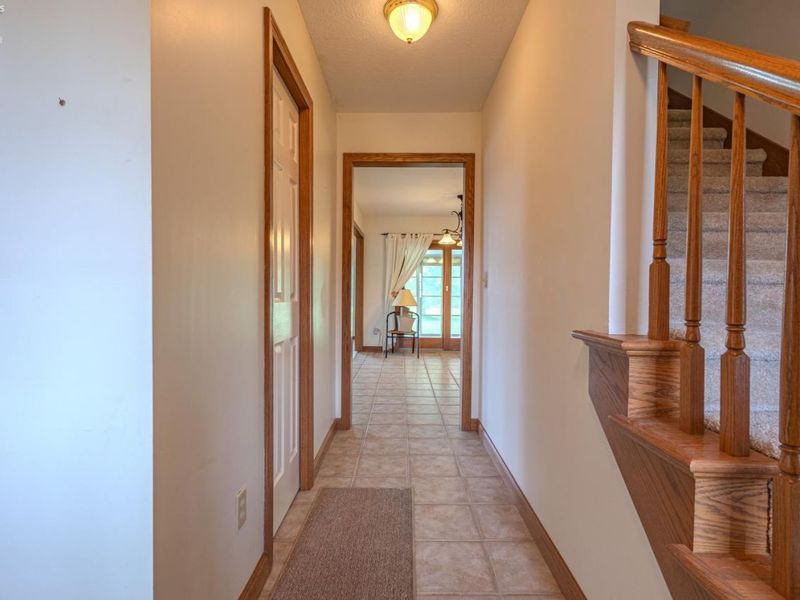 303 Canterbury Drive, Huron, OH 44839 Photo 3