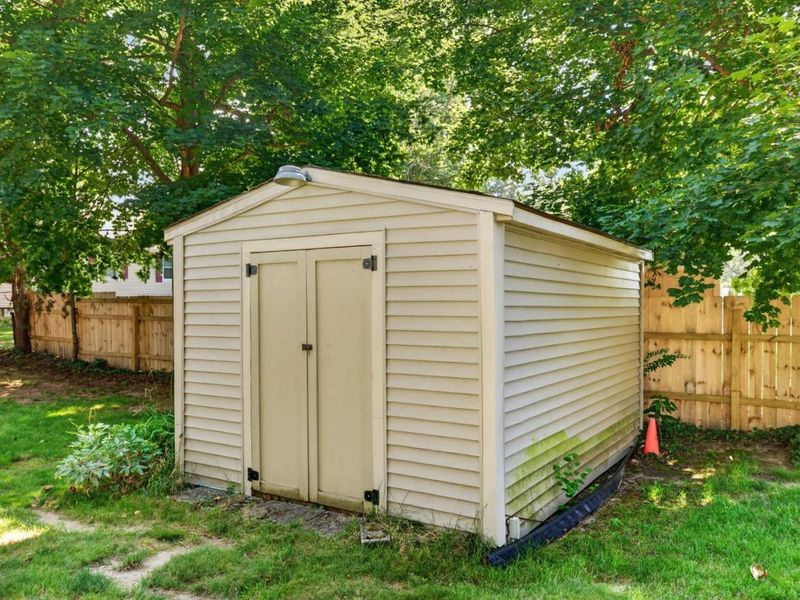 114 S Leavitt Road, Amherst, OH 44001 Photo 57