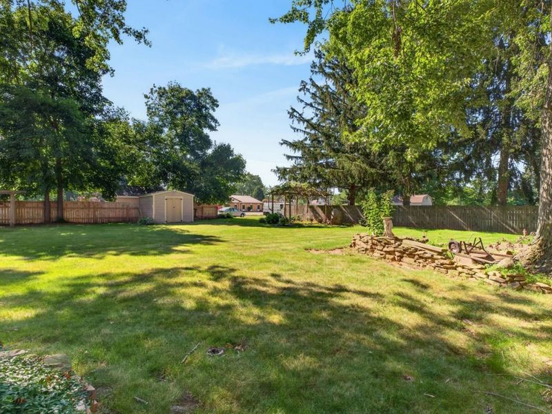 114 S Leavitt Road, Amherst, OH 44001 Photo 63