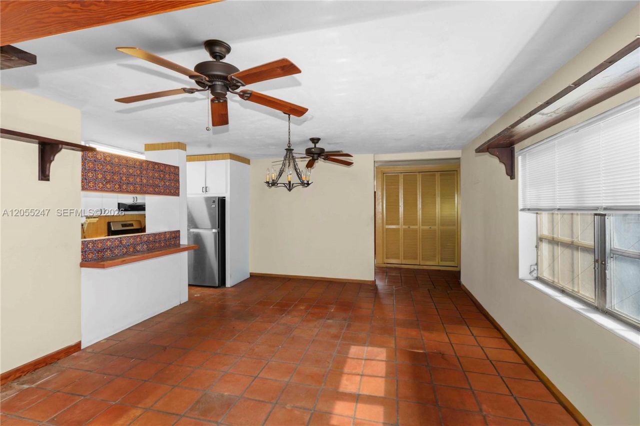 12465 SW 33rd St , Miami, FL 33175 Photo