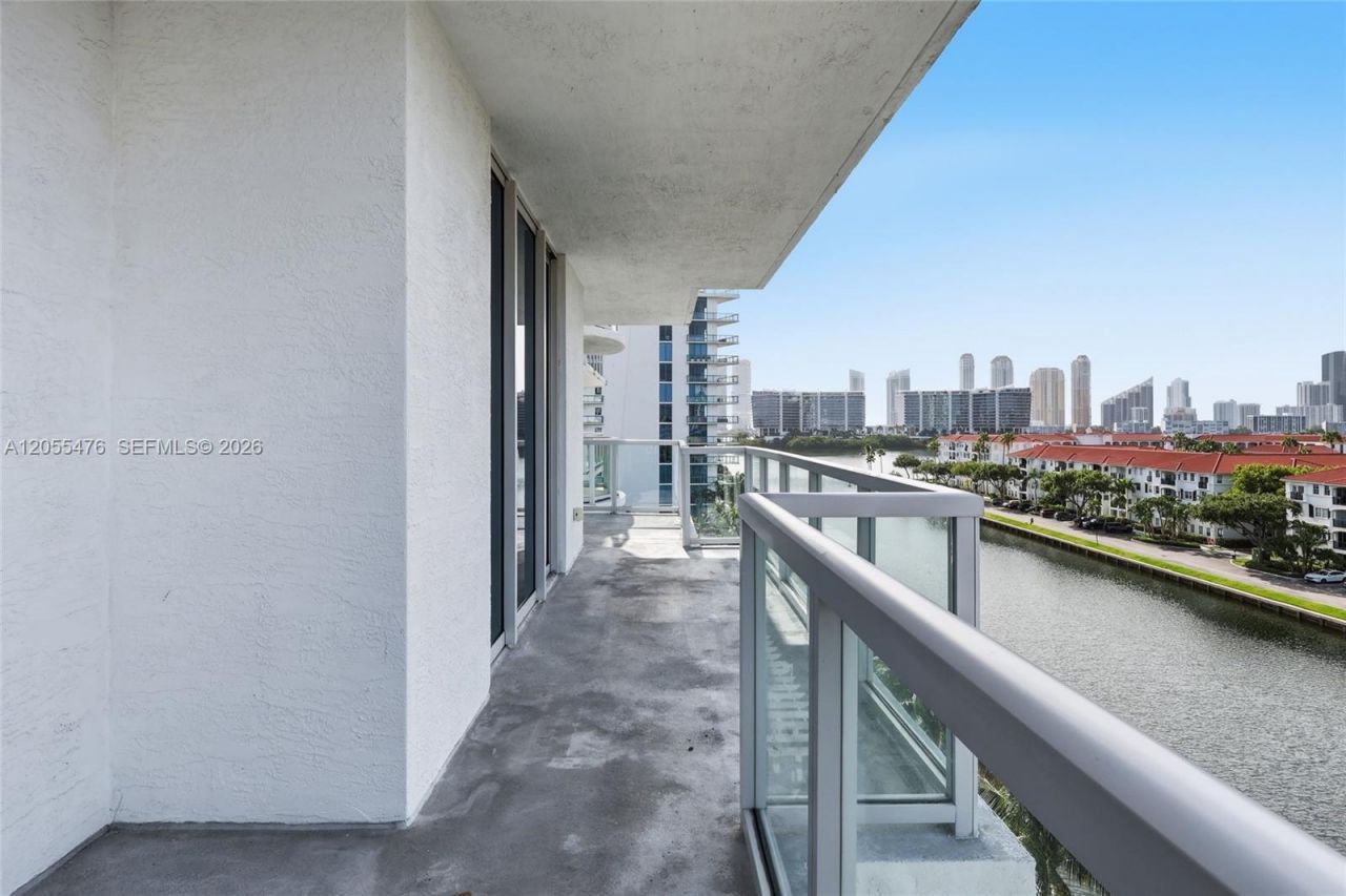 3030 NE 188th St, Unit 509, Aventura, FL 33180 Photo