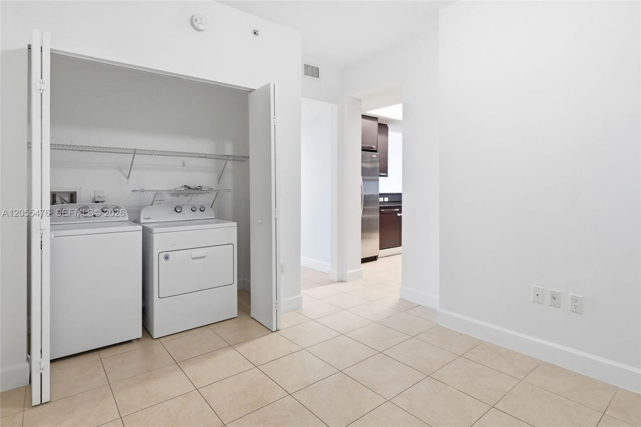 3030 NE 188th St, Unit 509, Aventura, FL 33180 Photo