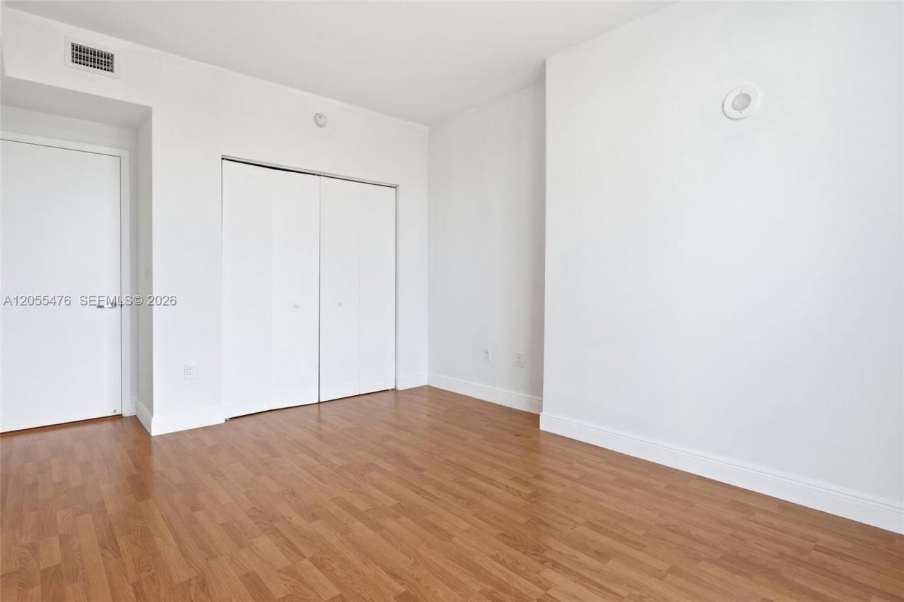 3030 NE 188th St, Unit 509, Aventura, FL 33180 Photo