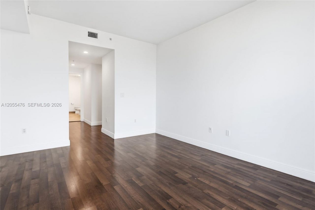3030 NE 188th St, Unit 509, Aventura, FL 33180 Photo