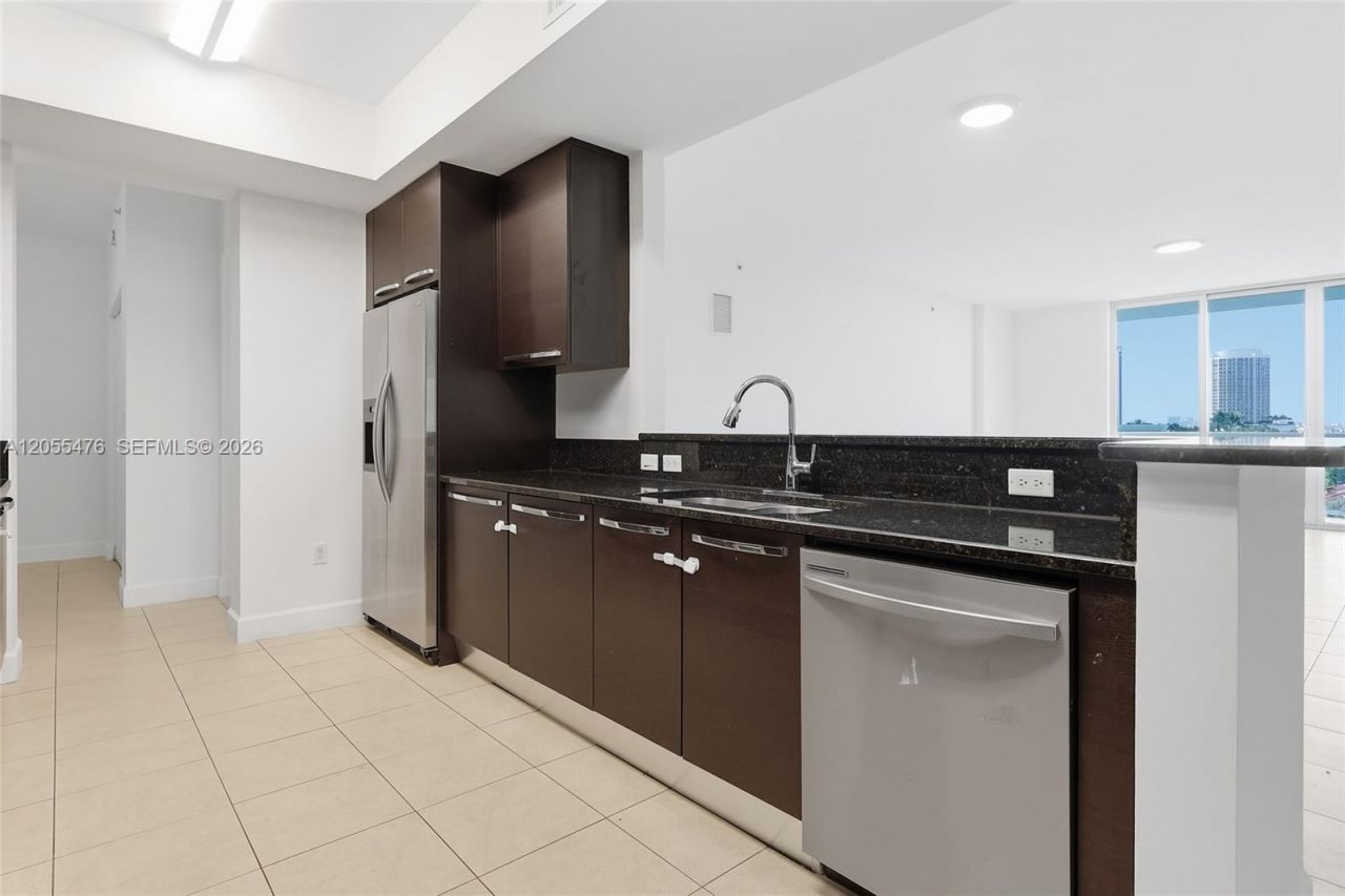 3030 NE 188th St, Unit 509, Aventura, FL 33180 Photo