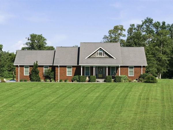 195 Thompson Hill Road , Hodgenville, KY 42748