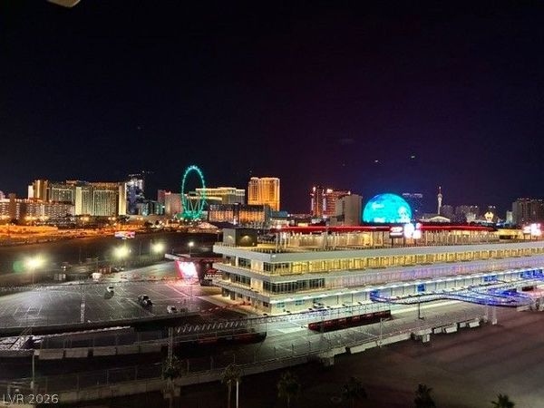 205 E Harmon Avenue, Unit 1010, Las Vegas, NV 89169
