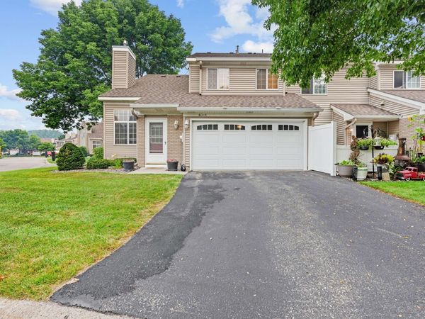 611 85th Lane NW, Unit 5, Coon Rapids, MN 55433