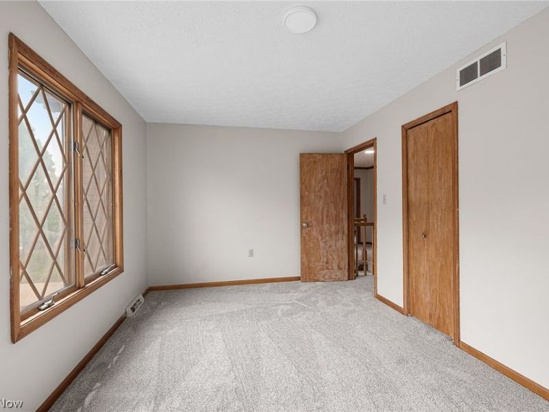 7562 Southampton Drive, North Royalton, OH 44133 Photo 22